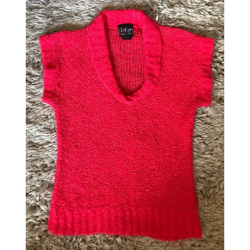 Vtg hot pink short sleeve sweater, Sz Med